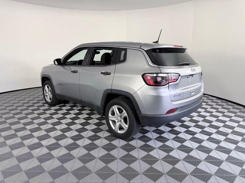 2023 Jeep Compass Sport