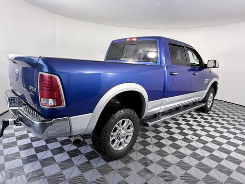 Blue Streak Pearlcoat 2014 RAM 2500 Laramie