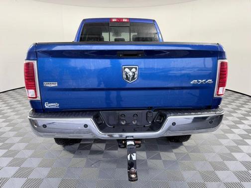 Blue Streak Pearlcoat 2014 RAM 2500 Laramie