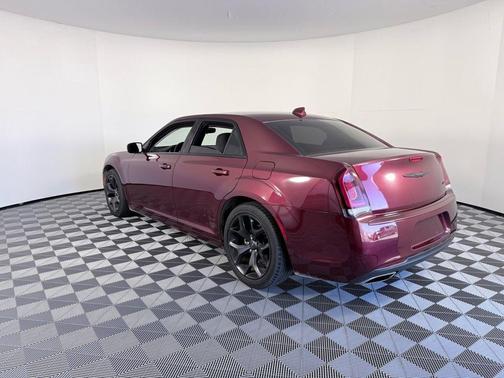 2023 Chrysler 300 Touring