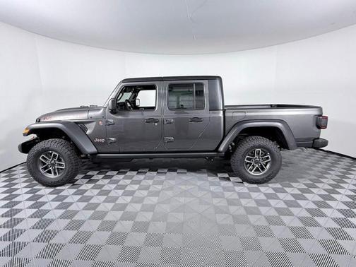 Granite Crystal 2026 Jeep Gladiator Mojave