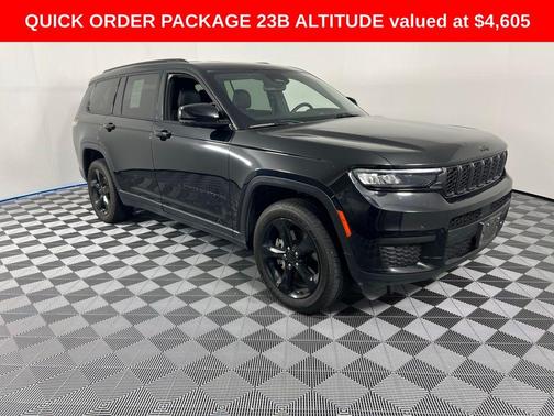 2023 Jeep Grand Cherokee L Laredo