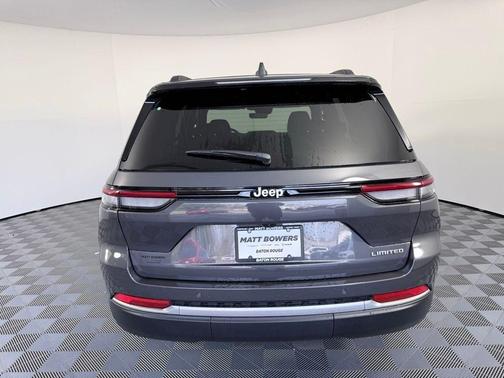 Baltic Gray 2026 Jeep Grand Cherokee Limited 4x2