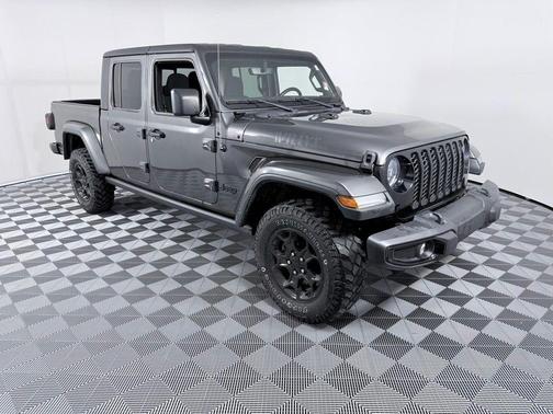 2023 Jeep Gladiator Sport