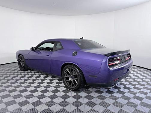 2016 Dodge Challenger R/T