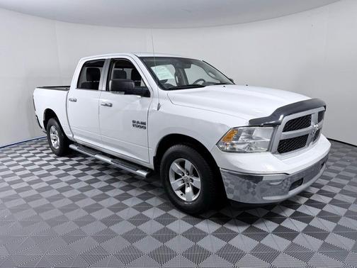 2013 RAM 1500 SLT