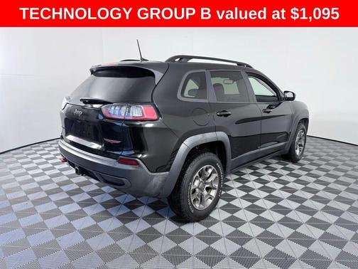 Diamond Black 2022 Jeep Cherokee Trailhawk