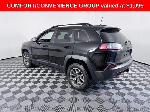 Diamond Black 2022 Jeep Cherokee Trailhawk