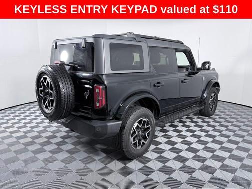 2023 Ford Bronco Outer Banks