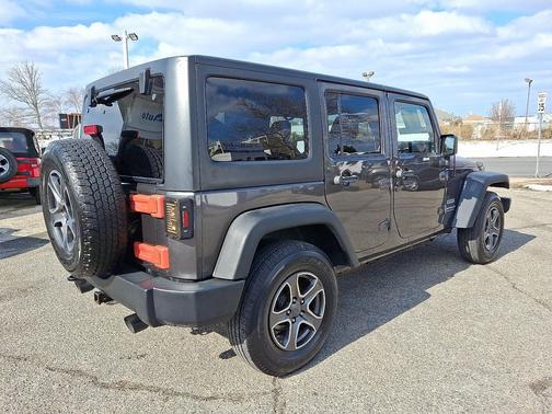 2017 Jeep Wrangler Unlimited Sport