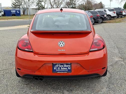 2018 Volkswagen Beetle 2.0T S