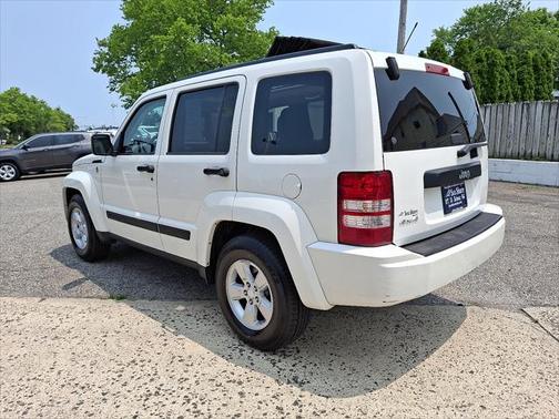 2009 Jeep Liberty Sport