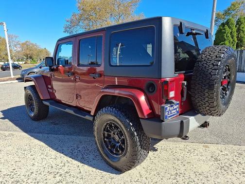 2012 Jeep Wrangler Unlimited Sahara