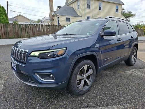 Slate Blue Pearlcoat 2021 Jeep Cherokee Limited