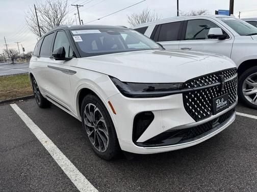 2025 Lincoln Nautilus Reserve