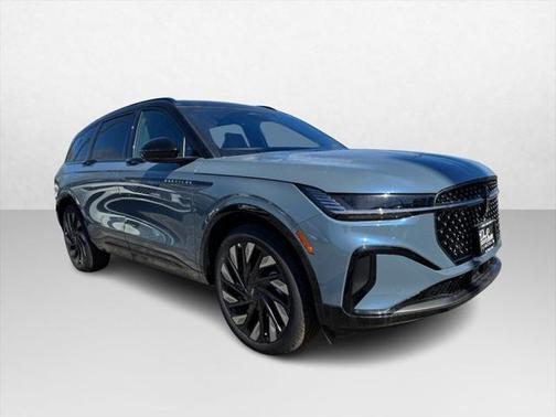 2025 Lincoln Nautilus Reserve
