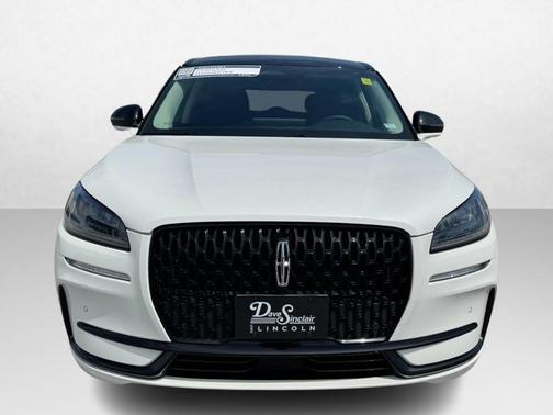 PRISTINE WHITE MET 3C 2023 Lincoln Corsair Standard