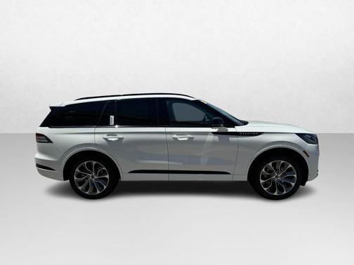 2025 Lincoln Aviator Premiere