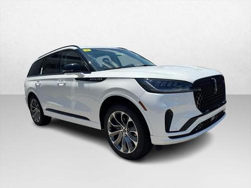 2025 Lincoln Aviator Premiere