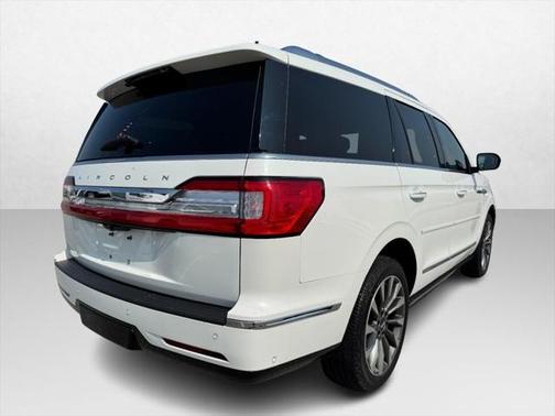2020 Lincoln Navigator Standard