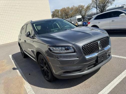 ASHER GRAY MET CC 2023 Lincoln Nautilus Reserve