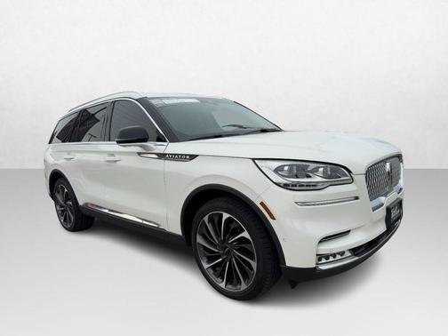 2022 Lincoln Aviator Reserve AWD