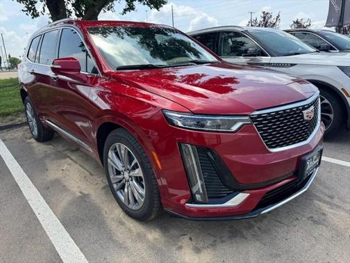 2025 Cadillac XT6 Premium Luxury AWD