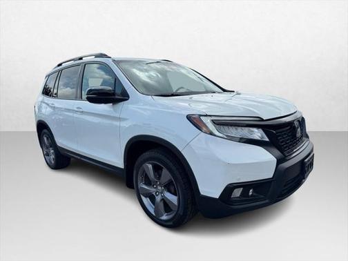 2020 Honda Passport AWD Touring