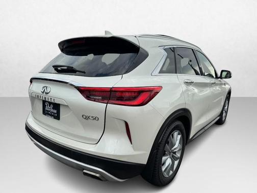 2021 INFINITI QX50 LUXE AWD
