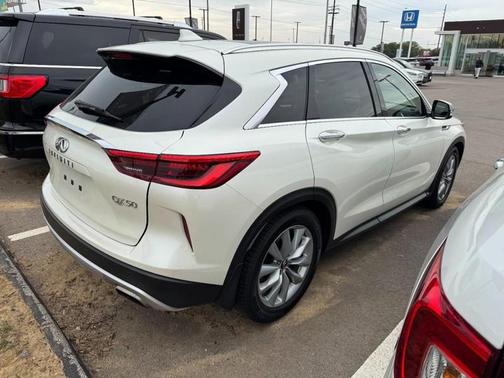 2021 INFINITI QX50 LUXE AWD
