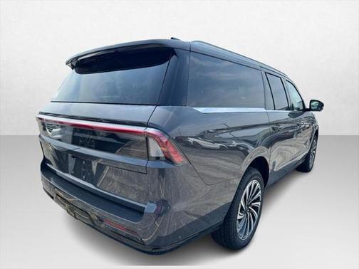 2025 Lincoln Navigator Black Label