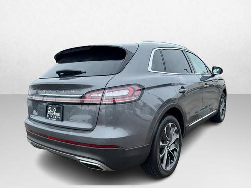 2021 Lincoln Nautilus Reserve