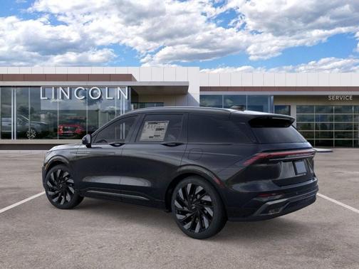 INFINITE BLACK MET CC 2026 Lincoln Nautilus Reserve