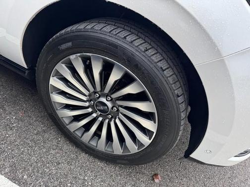 2019 Lincoln Navigator L Reserve