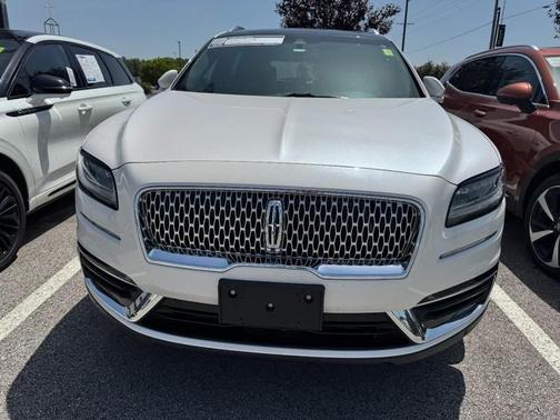 White Platinum Clearcoat Metallic 2019 Lincoln Nautilus Reserve