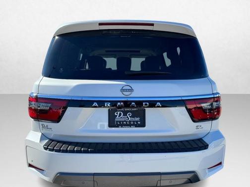 2024 Nissan Armada SL 4WD
