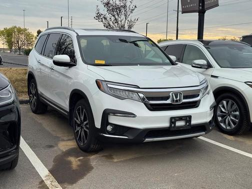 2022 Honda Pilot AWD Elite