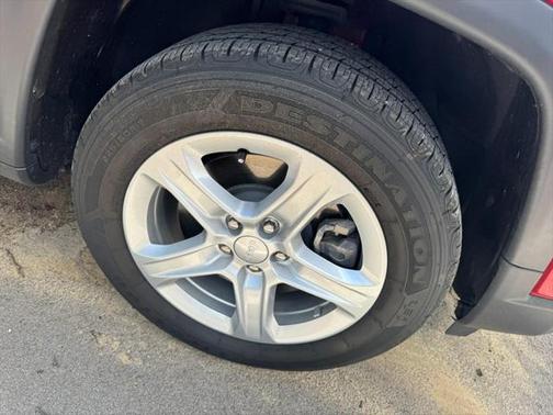 2023 Jeep Compass Sport