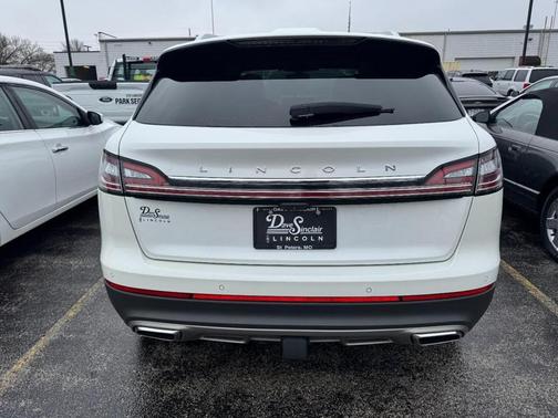 2022 Lincoln Nautilus Reserve