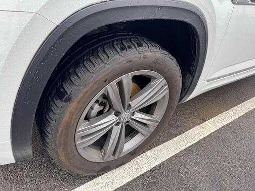 2019 Volkswagen Atlas 3.6L SE w/Technology