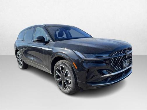 2025 Lincoln Nautilus Reserve