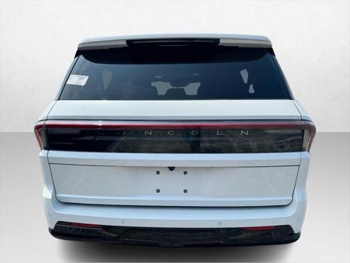 2025 Lincoln Navigator Black Label