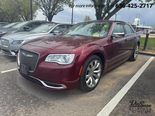 2019 Chrysler 300 Touring