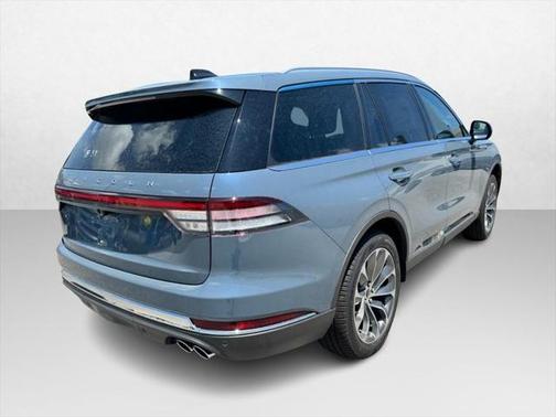 2025 Lincoln Aviator Premiere