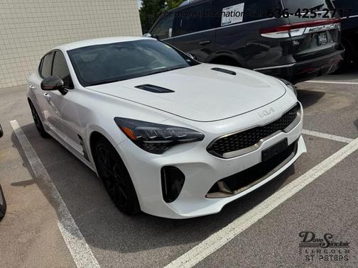Snow White Pearl 2022 Kia Stinger GT-Line