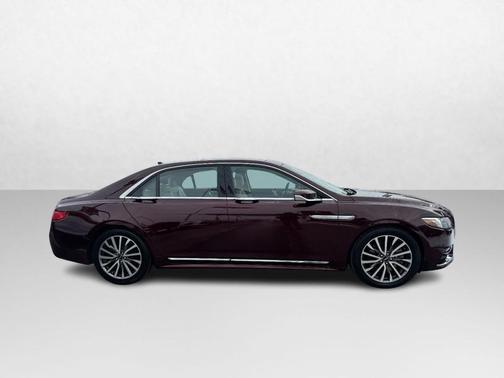 2018 Lincoln Continental Select