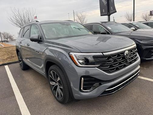 2025 Volkswagen Atlas 2.0T SEL Premium R-Line 4MOTION