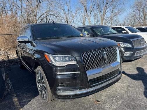 2022 Lincoln Navigator Black Label