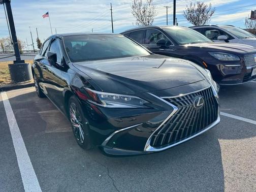 2024 Lexus ES 350 Ultra Luxury