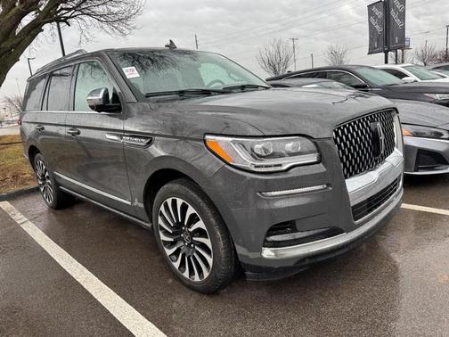 2022 Lincoln Navigator Black Label